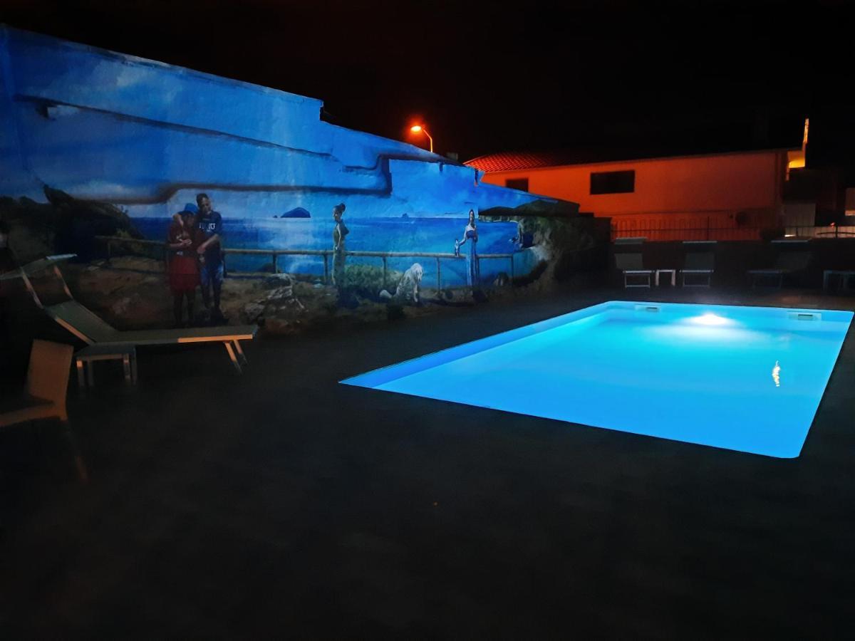Hotel I Colori Sant'Antioco Ngoại thất bức ảnh
