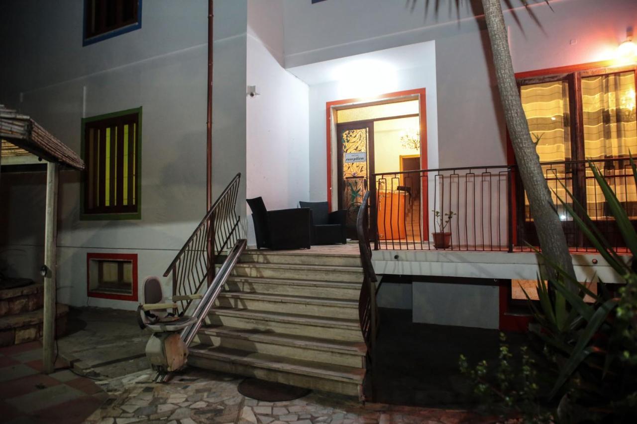 Hotel I Colori Sant'Antioco Ngoại thất bức ảnh