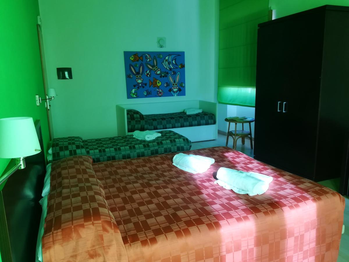 Hotel I Colori Sant'Antioco Ngoại thất bức ảnh