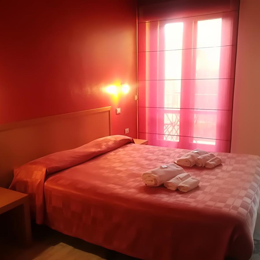 Hotel I Colori Sant'Antioco Ngoại thất bức ảnh